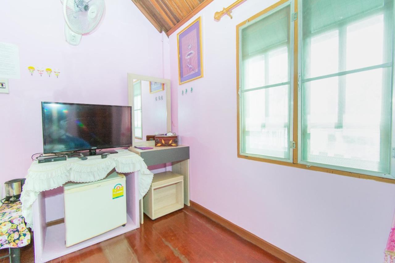 Oyo 712 Baandin Resort Phetchaburi Extérieur photo