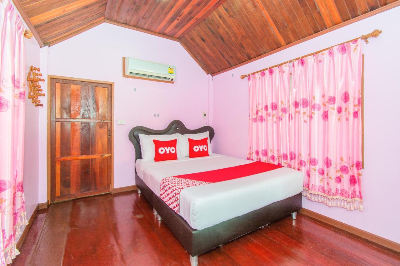Oyo 712 Baandin Resort Phetchaburi Extérieur photo