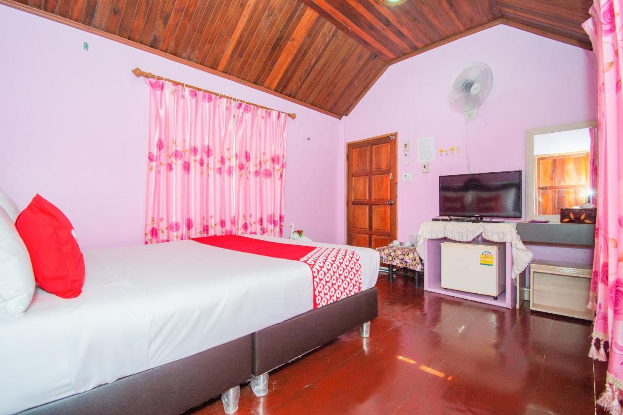 Oyo 712 Baandin Resort Phetchaburi Extérieur photo